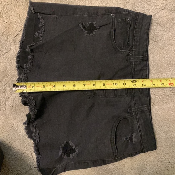 Vanilla Star Brand Distressed Highwaisted Black Jean Shorts - Picture 5 of 8